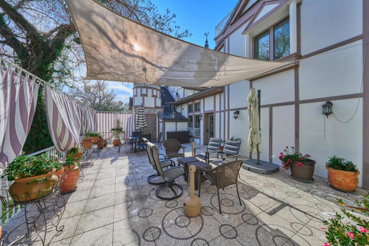 Villa With 8 Bedrooms And Heated Swimming Pool Houston Exteriör bild